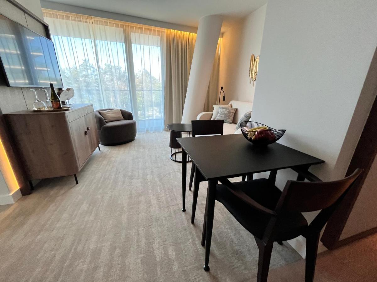 Wave Apartament Piano Miedzyzdroje Exteriör bild